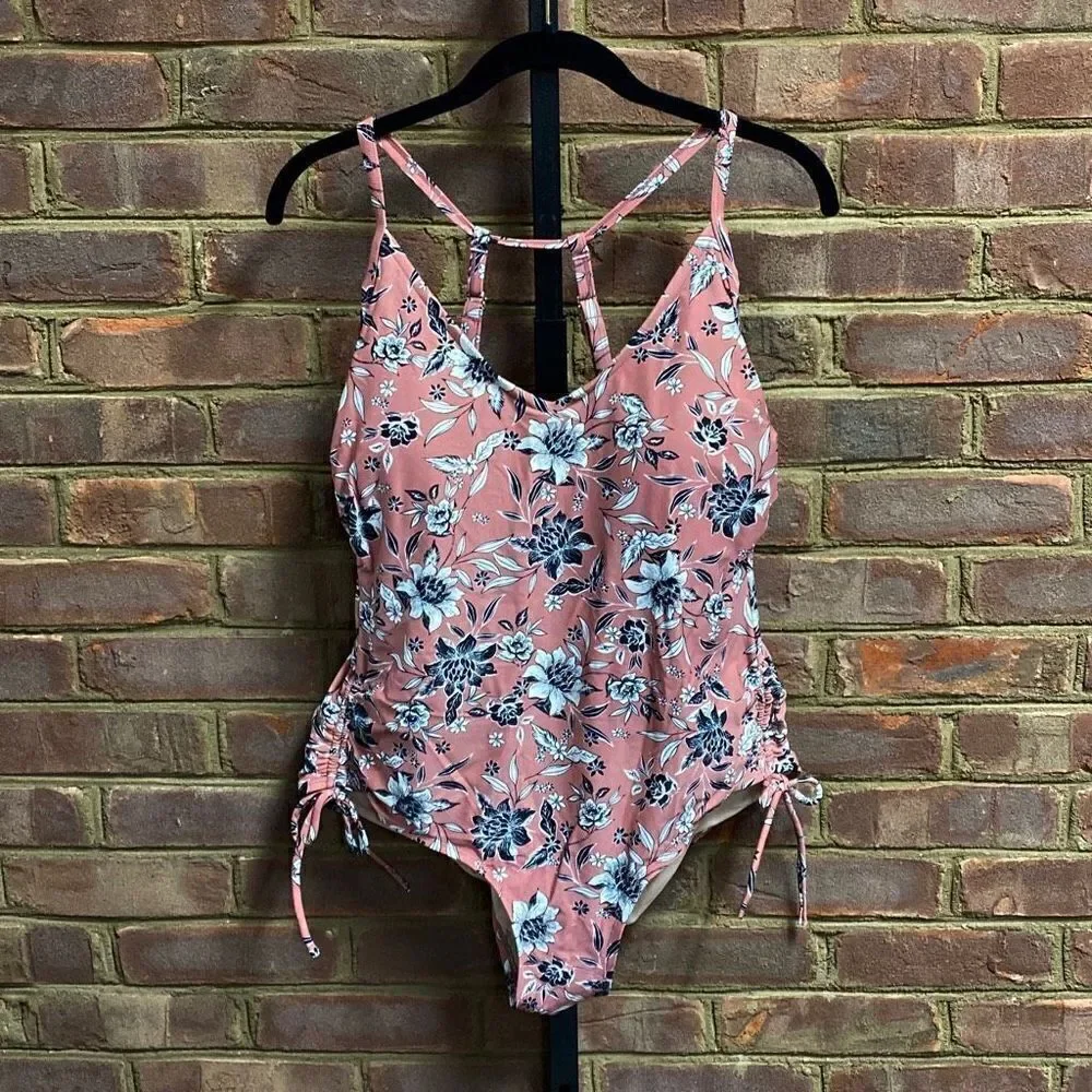 Kona Sol One Piece Floral Swimwear Size 18W